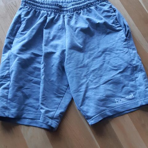 Hummel shorts