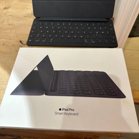 ipad Pro Smart Keybord (10.5-inch)