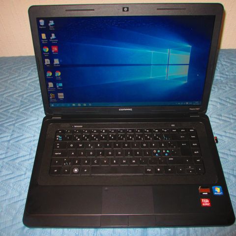 PC  Compaq 15"