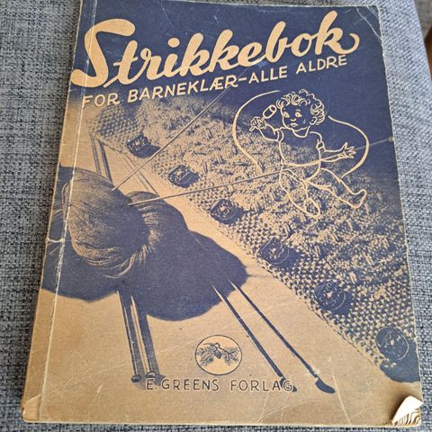 Strikkebok for barneklær 1943