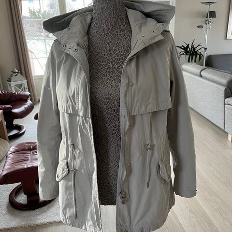 Massimo Dutti jakke str S