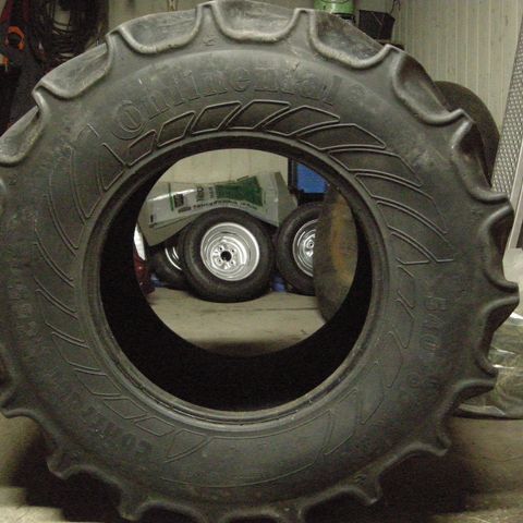 1. Dekk  540/65 R 24