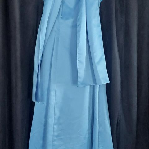 Eksklusiv himmel-blå selskaps kjole / ballkjole