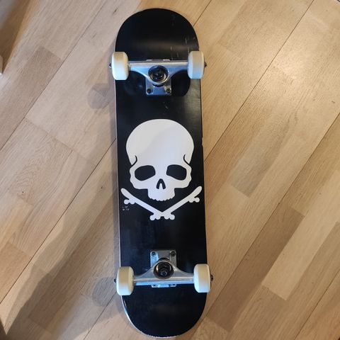 Skateboard