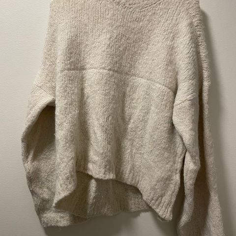 wakakuu fluffy jumper