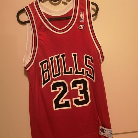 Chicago bulls michael jordan jersey. Medium