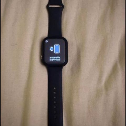 Apple Watch  7 45mm