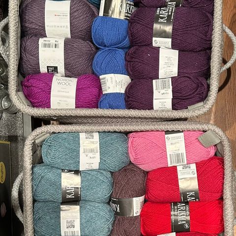 Garn fra DROPS NEPAL, SAFRAN. NORDIC WOOL.