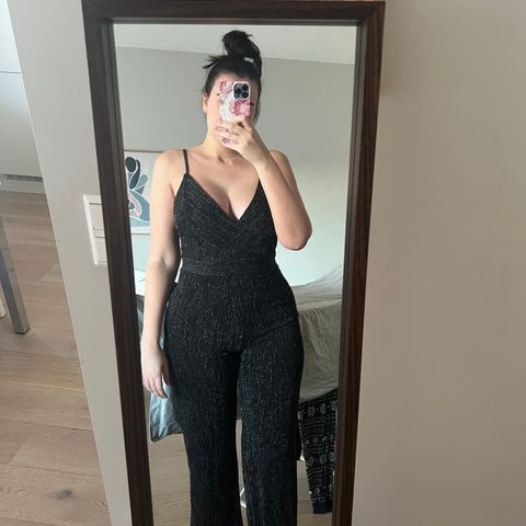 Sort shape jumpsuit