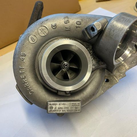 Turbo W211 2.2 Cdi A646 090 01 80