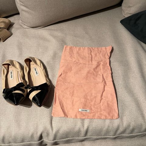 Miumiu flat sko, str 36