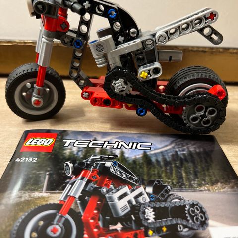 Lego technic 42132 motorsykkel