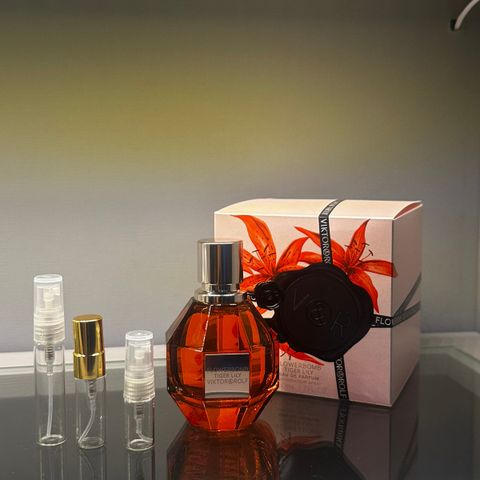 Victor & Rolf Flowerbomb Tiger lily