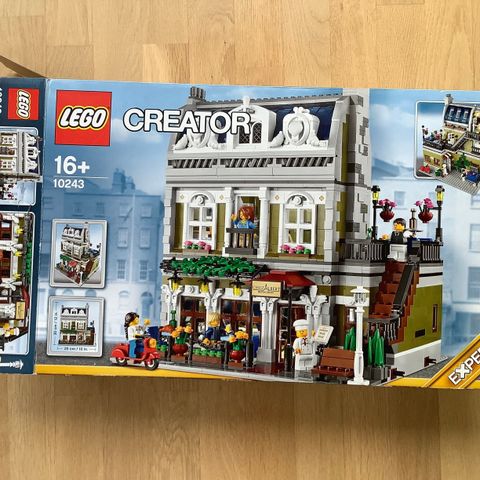 Lego Expert Creator Modular Building Parisian Restaurant (10243)