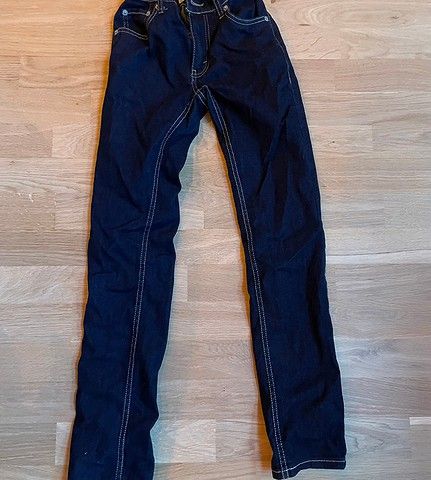 Levis kul mørk jeans med lyse sømmer str 12 år