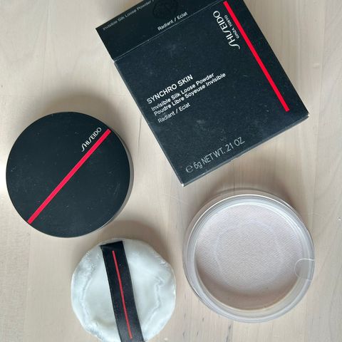Shiseido Syncro Skin Invisible Silk Loose Powder Radiant - ubrukt