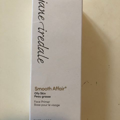 Jane Iredale Smooth Affair face primer