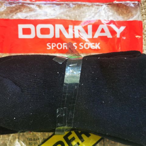 Nye sorte sportssokker fra Donnay skostr 33-39