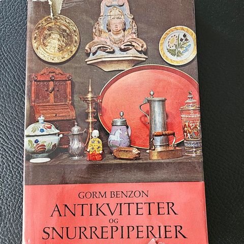 Antikviteter og Snurrepiperier