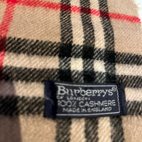 Burberry Cashmere skjal