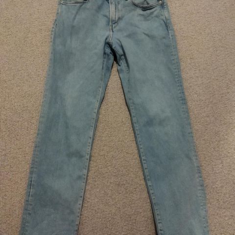 Pent brukt jeans fra hm