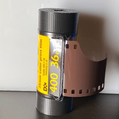 35mm film rull adapter til 120 mellomformat kamera