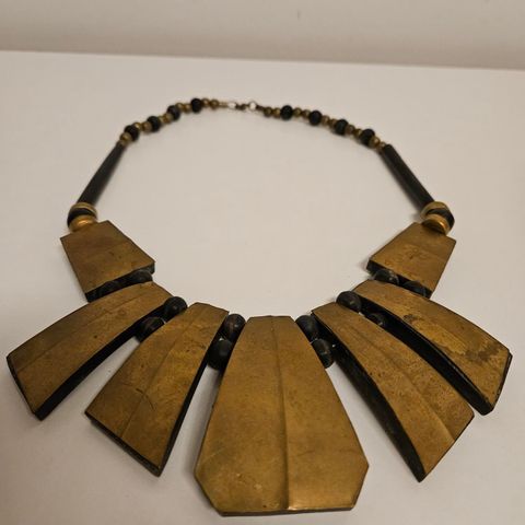 Egyptisk smykke