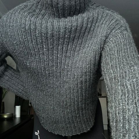 Hjemmestrikket sweater no 8