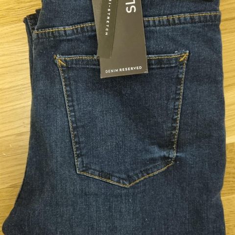 Jeans fra Reserved str. 42