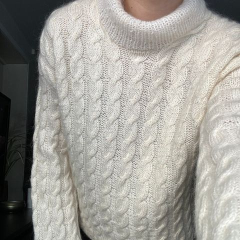 Hjemmestrikket sweater no 15