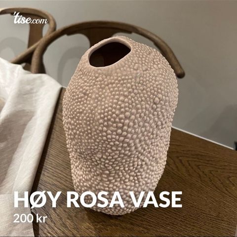 Høy rosa vase