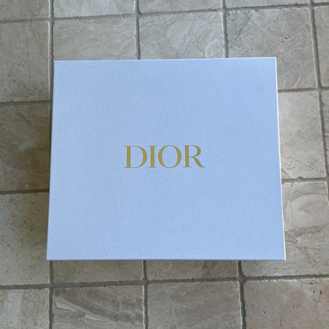 Dior Eske