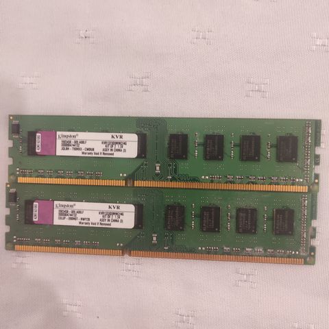 Kingston KVR 2X2GB - DDR3 RAM