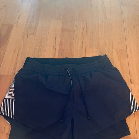 Shorts H&M sport str. 44