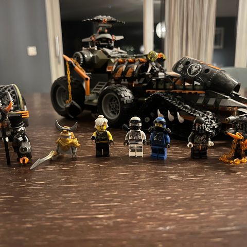 Lego ninjago 70654: Dieselnaut