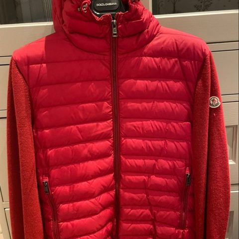 Moncler herrejakke -skjerf og lue