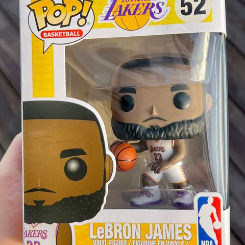 Funko Pop! LeBron James (Lakers) (White Jersey) | NBA (52)