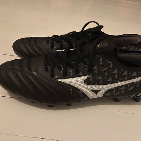 Mizuno Morelia Neo III Elite