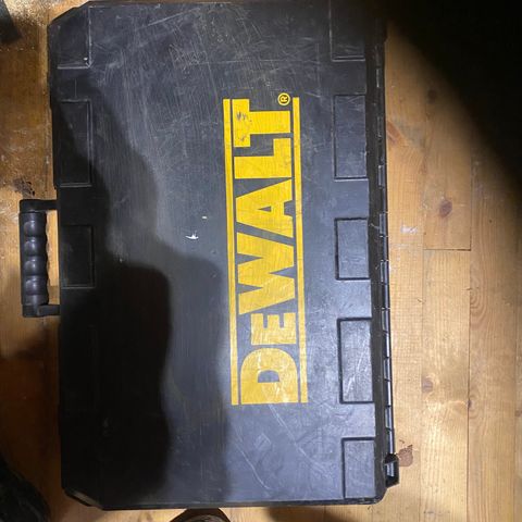 dewalt d25603k qs