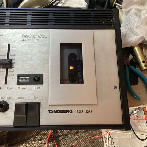 Tandberg TCD 320