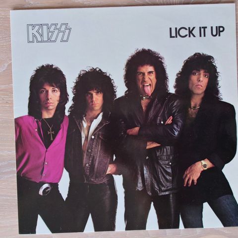 Kiss - Lick it up Vinyl