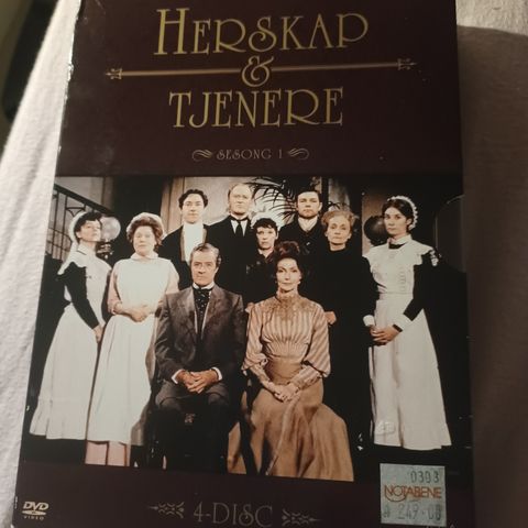 Herskap og tjenere sesong 1, på dvd.