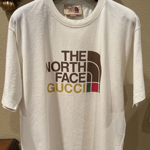 Gucci x north face T-skjorte