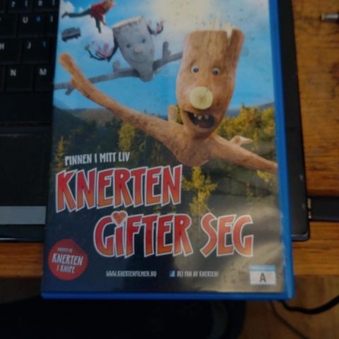 Knerten Gifter Seg