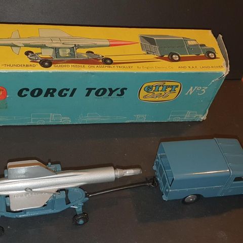 Corgi Toys modell Land Rover 109.  W.B