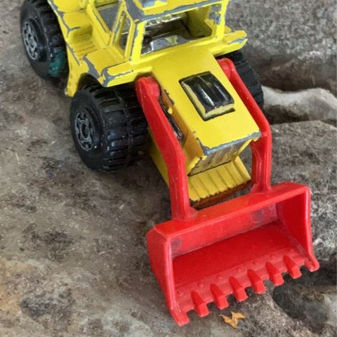 1976 Tractor Shovel Matchbox nr 29