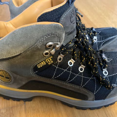 Timberland str 44 (10M) Gore-tex Vibram såle lite brukt