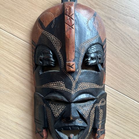 Maske fra Kenya
