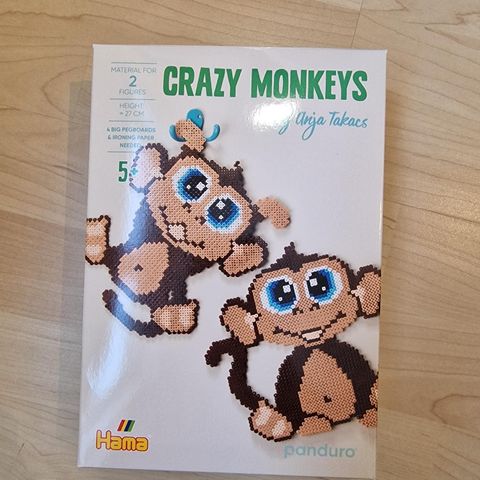 Hama perler "crazy monkeys" av Anja Takacs