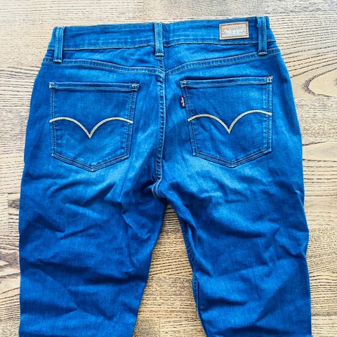 levisjeans